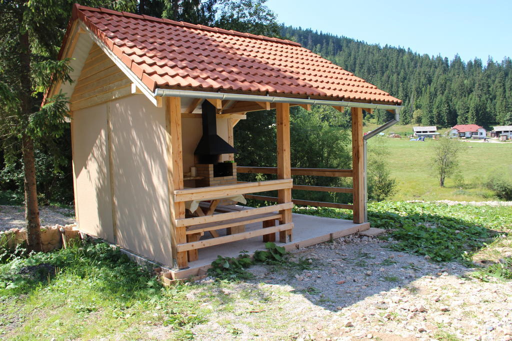 Penzion Ladova Stratená Exterior foto